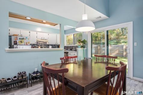 35 Chatham Lane Bristol CT 06010