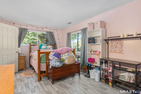 35 Chatham Lane Bristol CT 06010
