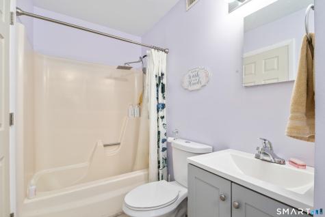 35 Chatham Lane Bristol CT 06010