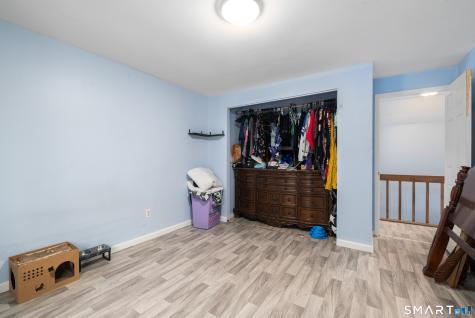 35 Chatham Lane Bristol CT 06010