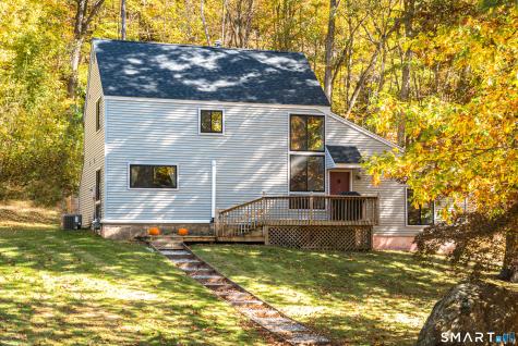 35 Chatham Lane Bristol CT 06010