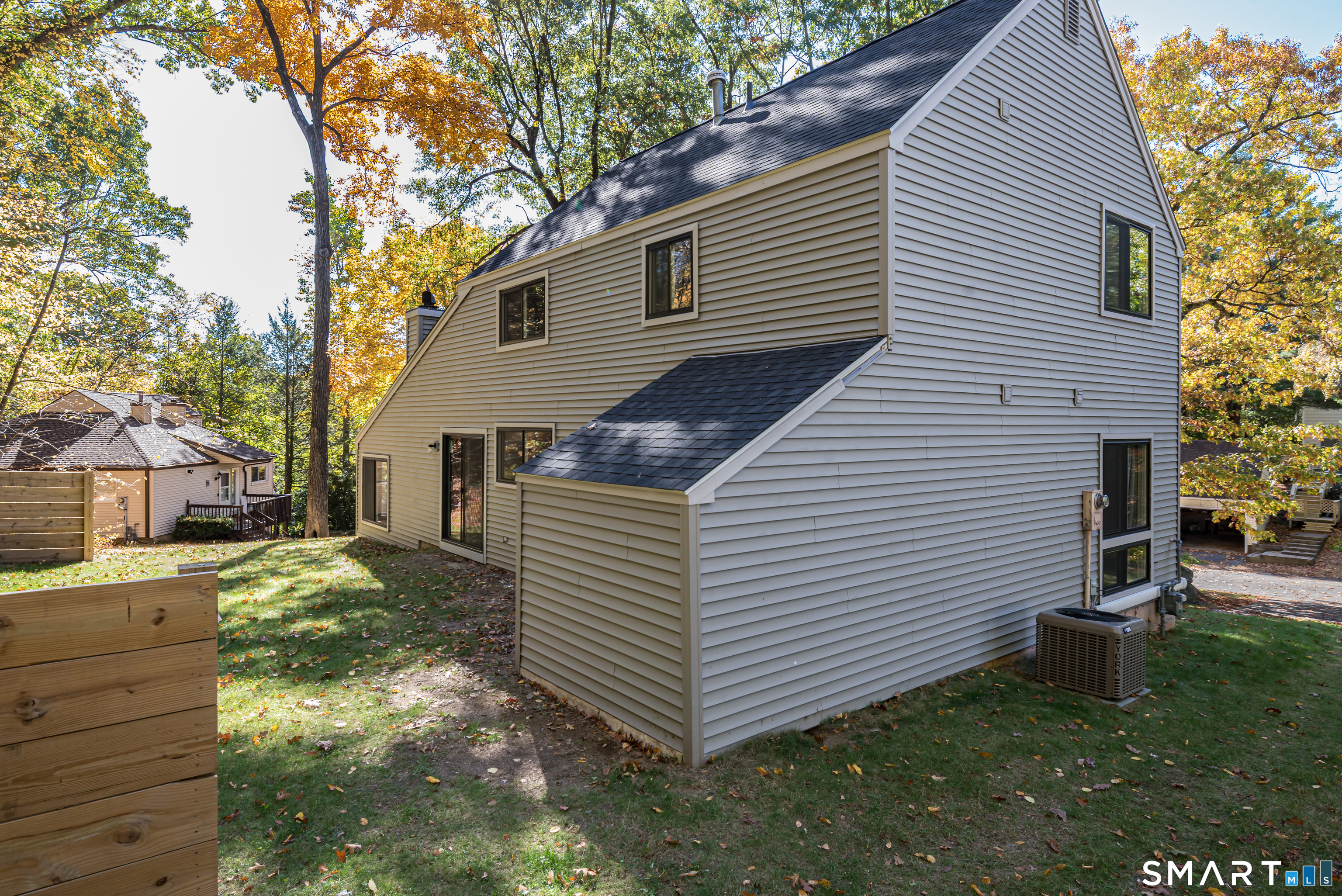 35 Chatham Lane Bristol CT 06010