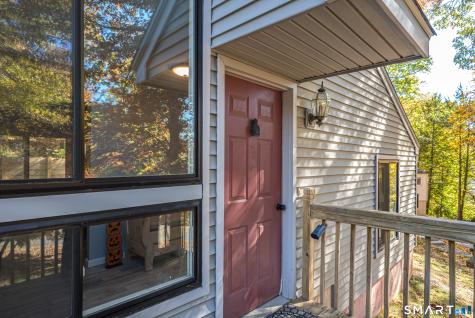 35 Chatham Lane Bristol CT 06010