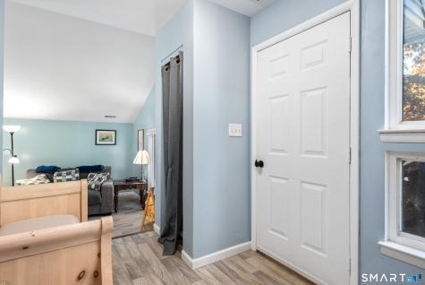 35 Chatham Lane Bristol CT 06010