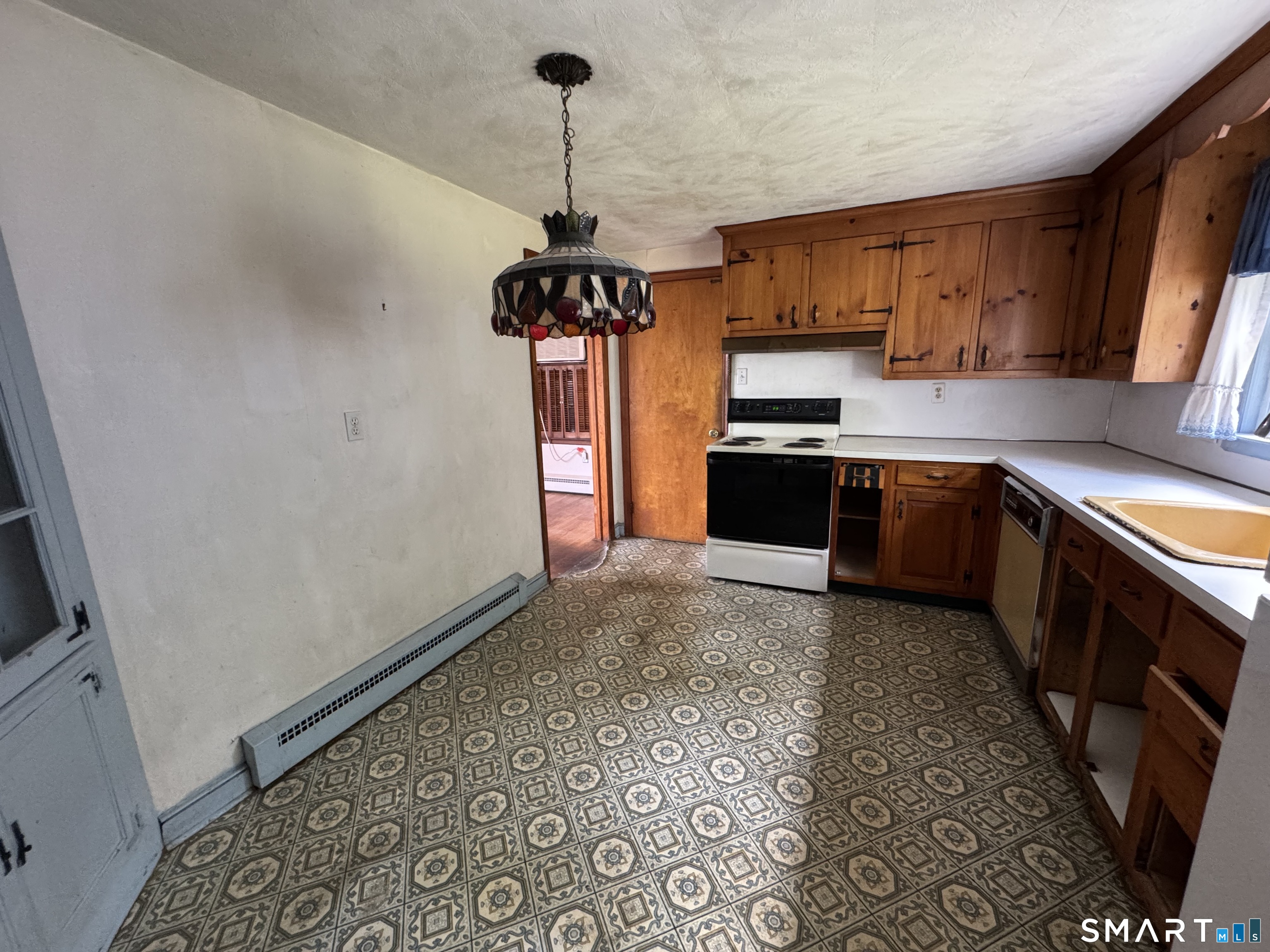 43 Sycamore Road Milford CT 06460
