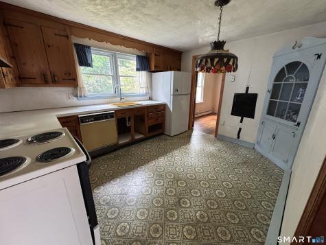 43 Sycamore Road Milford CT 06460