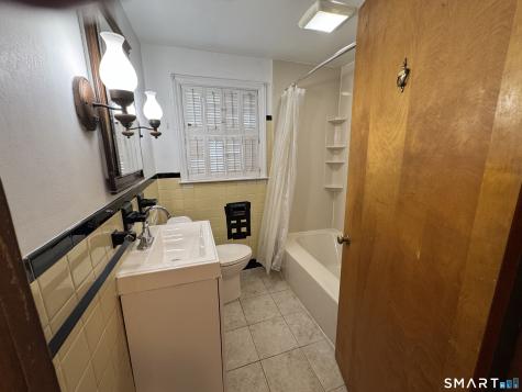 43 Sycamore Road Milford CT 06460