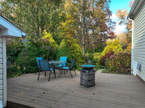 22 Cliff Road Ledyard CT 06339