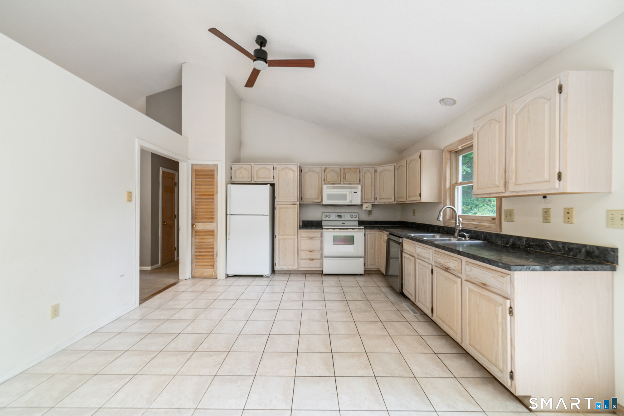 1 Lasalette Way North Branford CT 06471