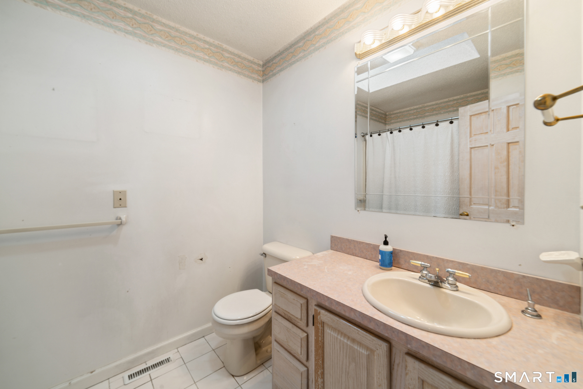 1 Lasalette Way North Branford CT 06471