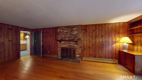 221 Old Farms Road Simsbury CT 06070