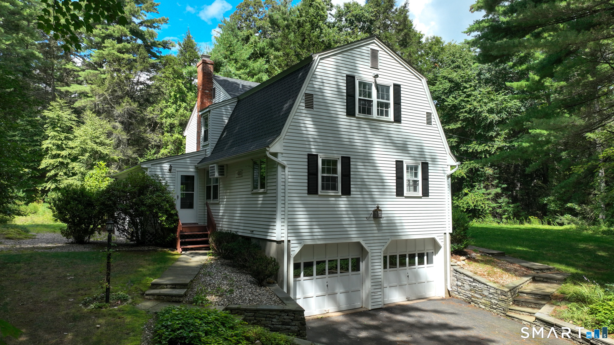 221 Old Farms Road Simsbury CT 06070
