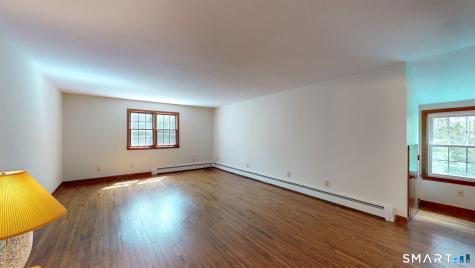 221 Old Farms Road Simsbury CT 06070