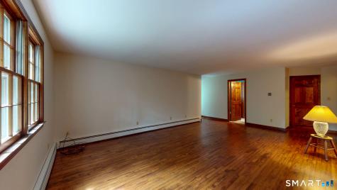 221 Old Farms Road Simsbury CT 06070