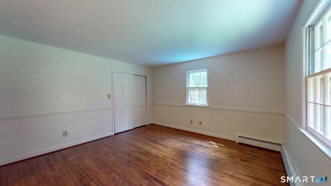 221 Old Farms Road Simsbury CT 06070