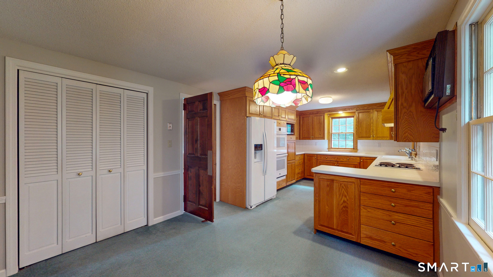 221 Old Farms Road Simsbury CT 06070