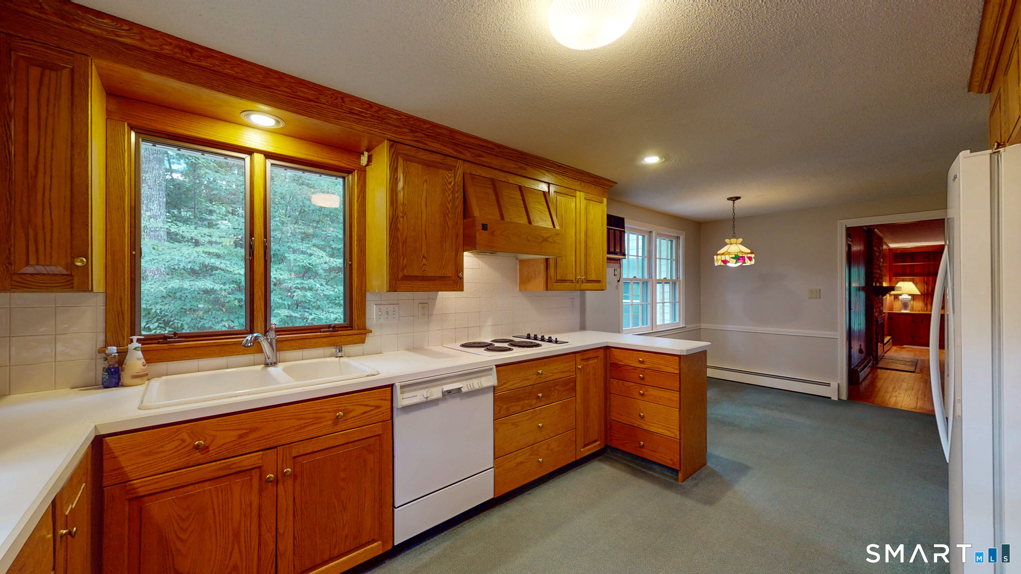 221 Old Farms Road Simsbury CT 06070