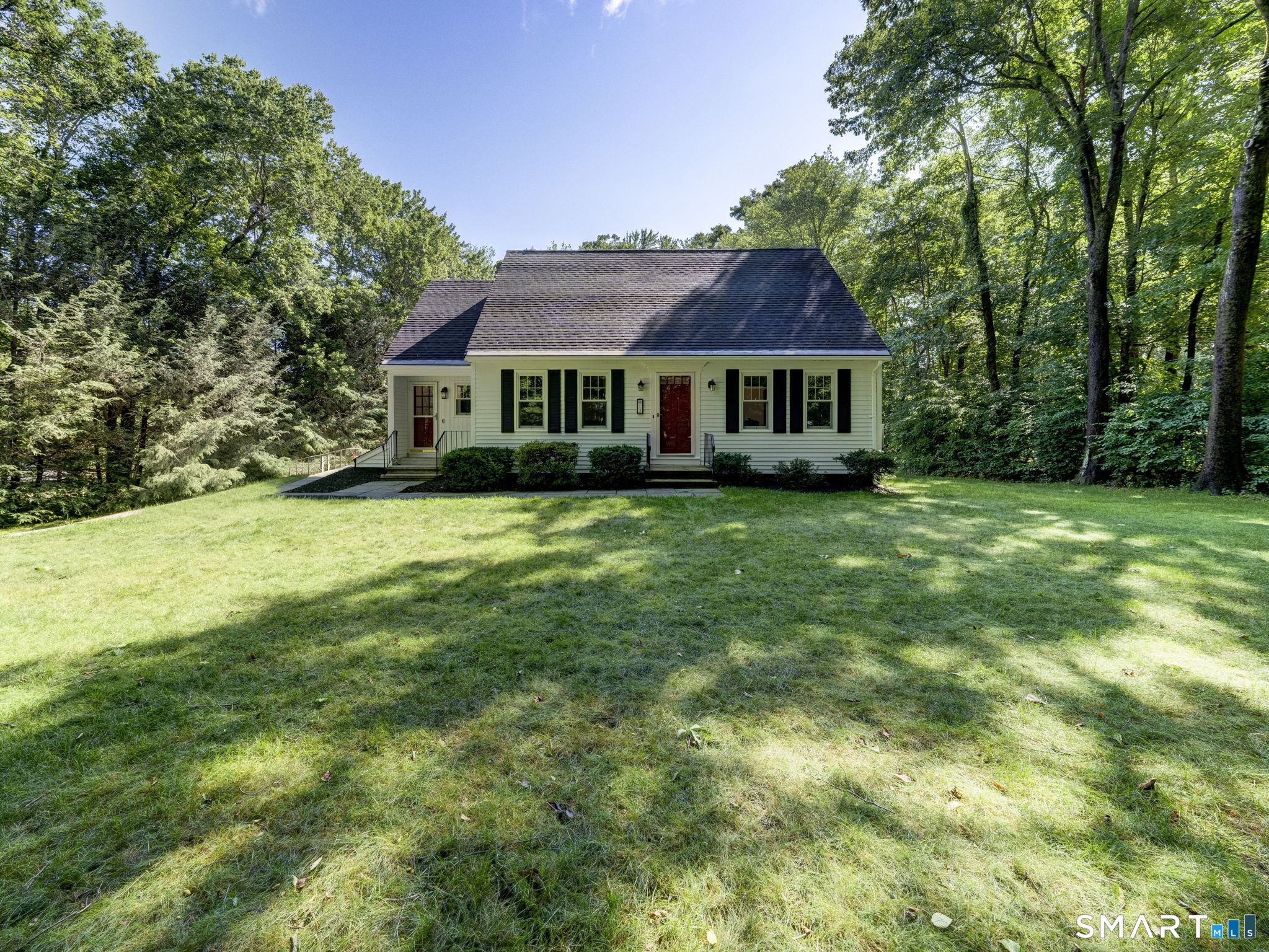 12 School House Hill Burlington CT 06013