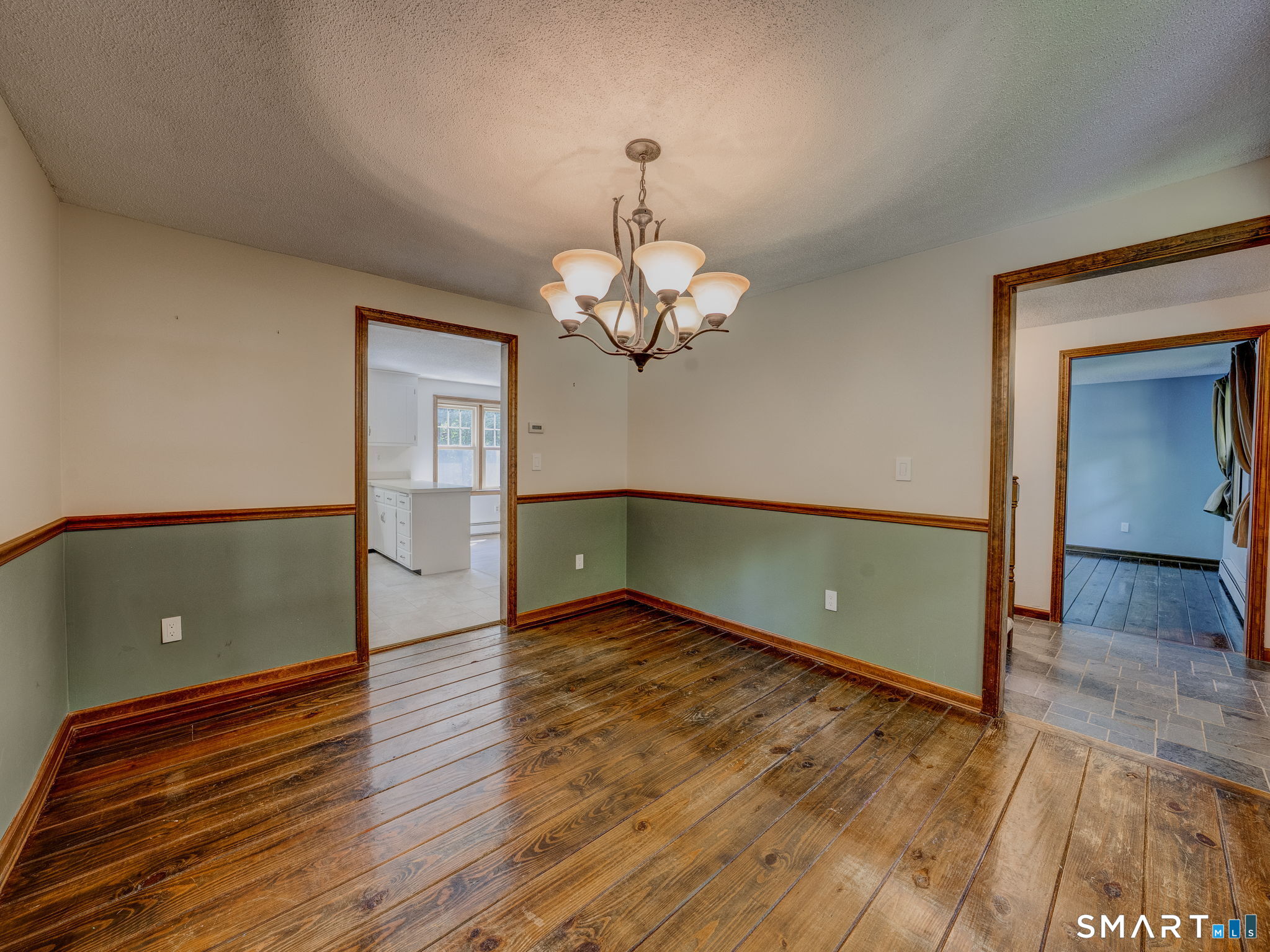 12 School House Hill Burlington CT 06013