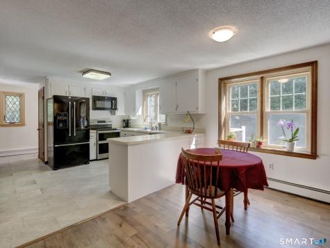 12 School House Hill Burlington CT 06013
