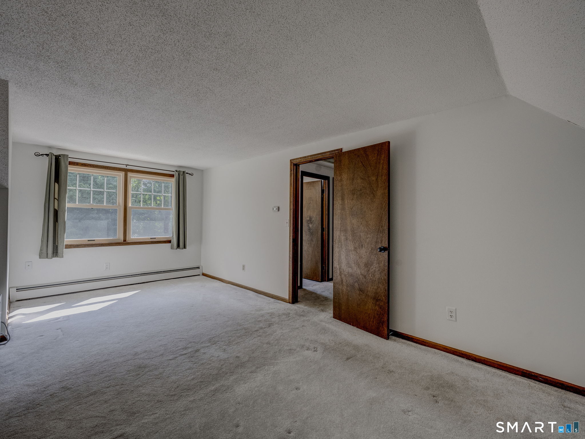 12 School House Hill Burlington CT 06013