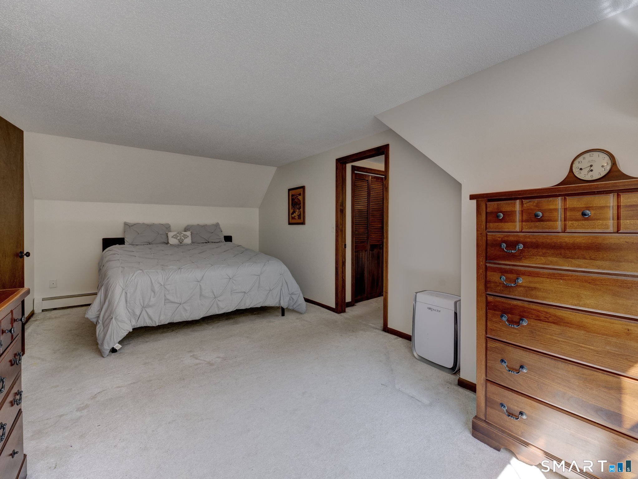 12 School House Hill Burlington CT 06013