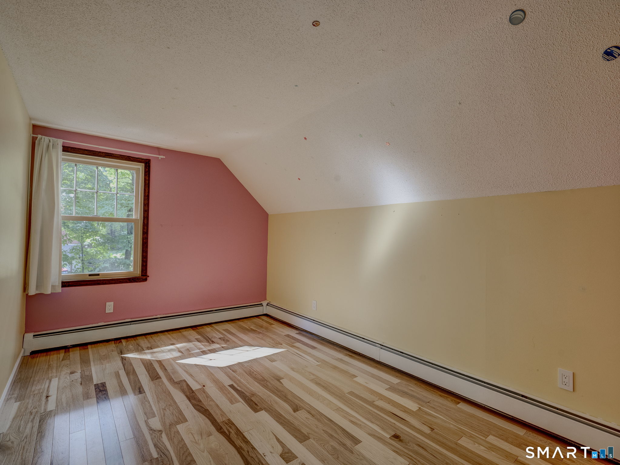12 School House Hill Burlington CT 06013