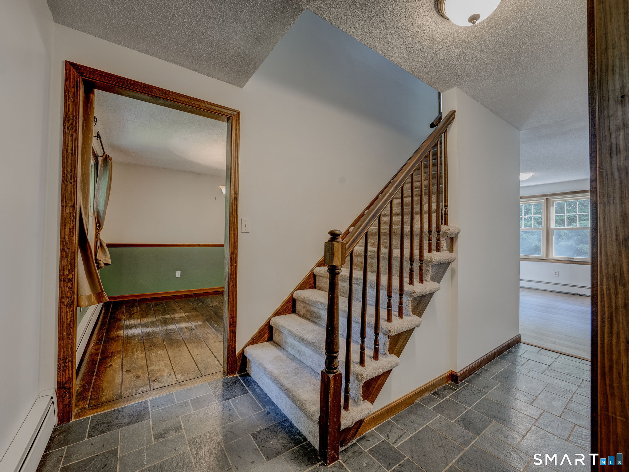 12 School House Hill Burlington CT 06013