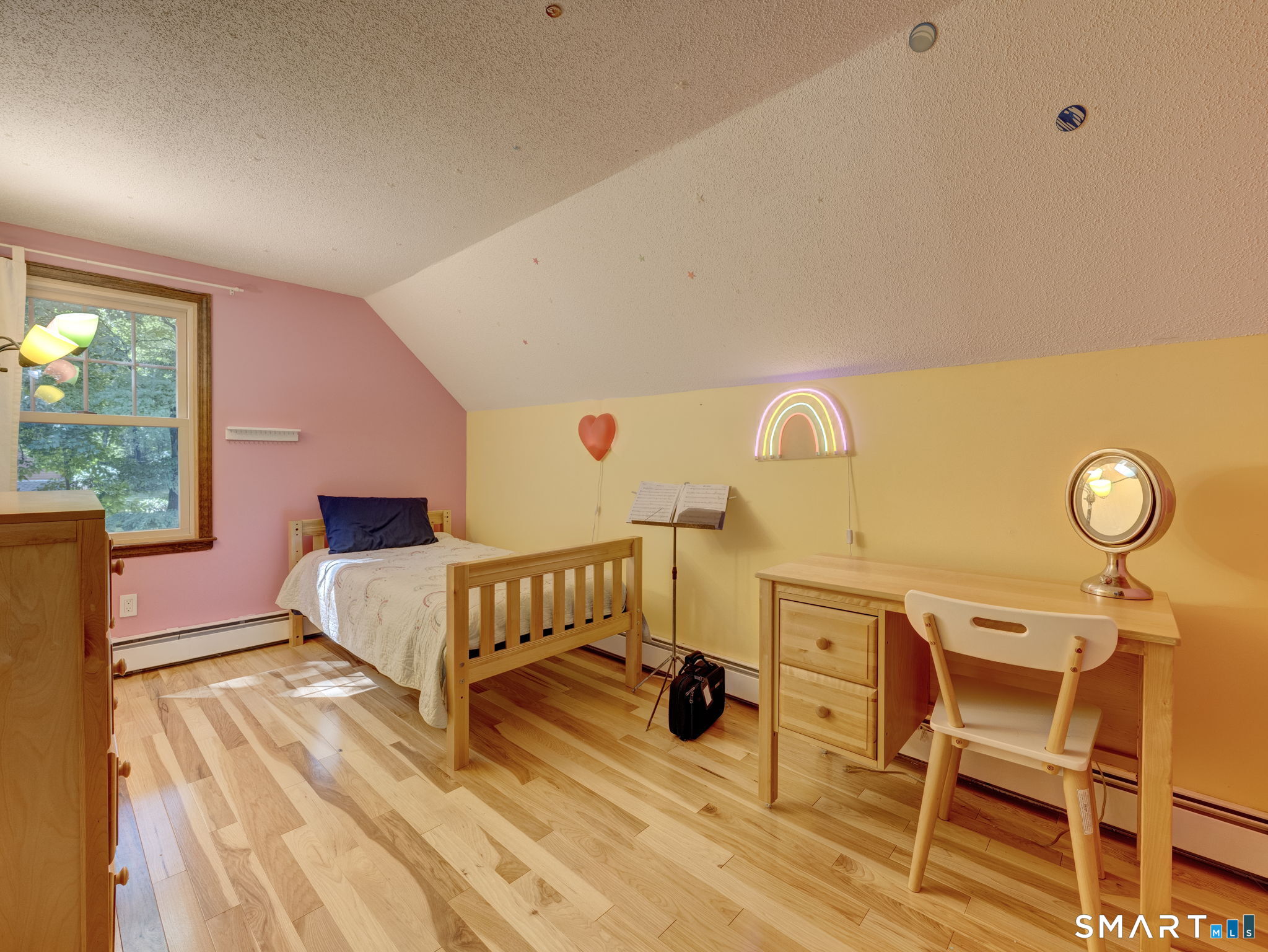 12 School House Hill Burlington CT 06013