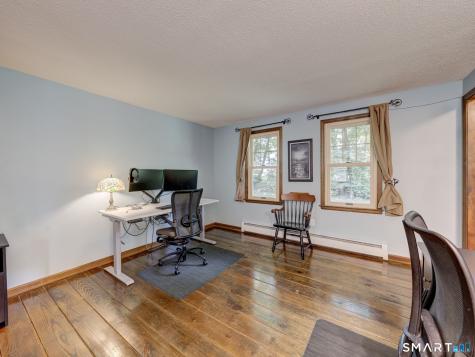 12 School House Hill Burlington CT 06013
