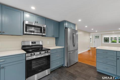 41 Maple Street Stonington CT 06378