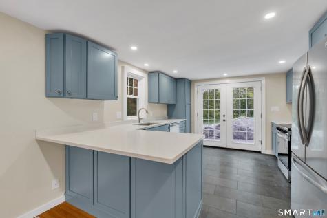 41 Maple Street Stonington CT 06378