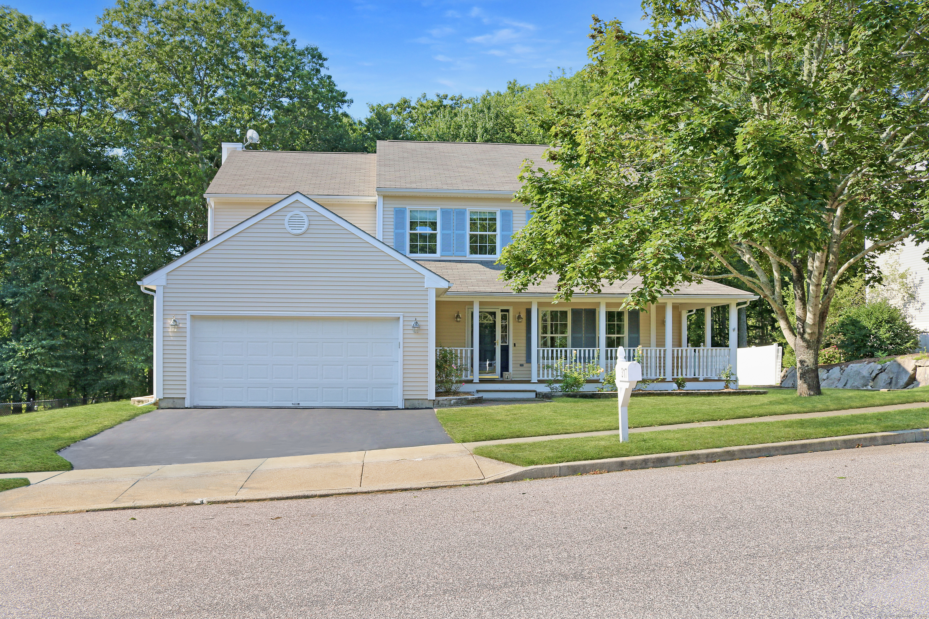 317 Heather Glen Lane Groton CT 06355