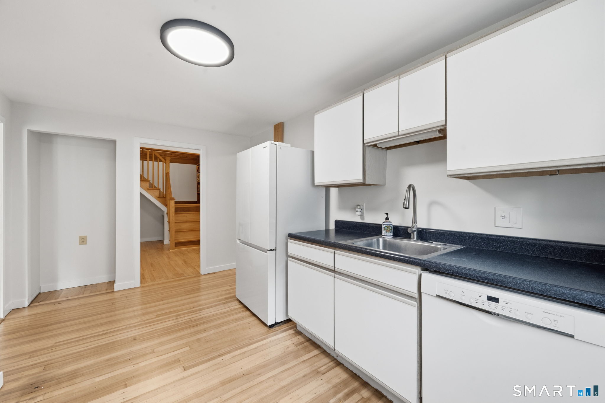 6 Birch Road Avon CT 06001