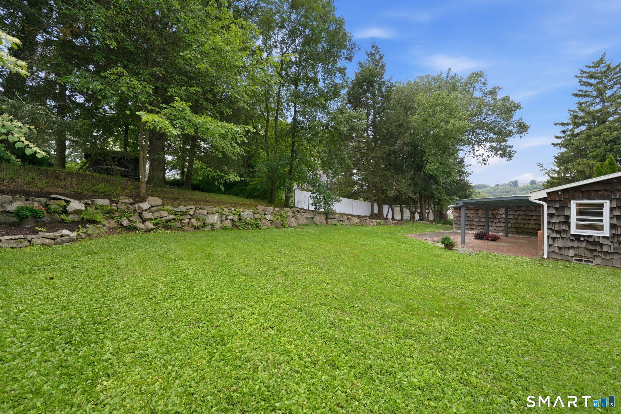 6 Birch Road Avon CT 06001