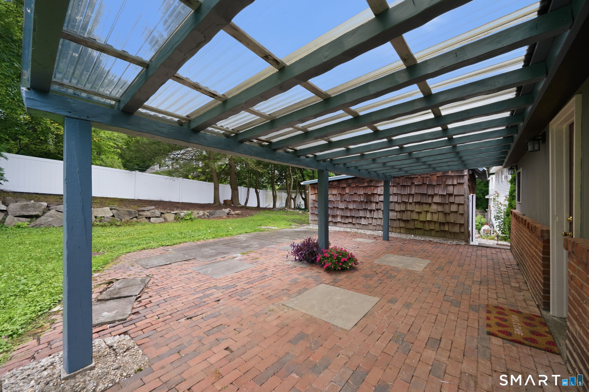 6 Birch Road Avon CT 06001