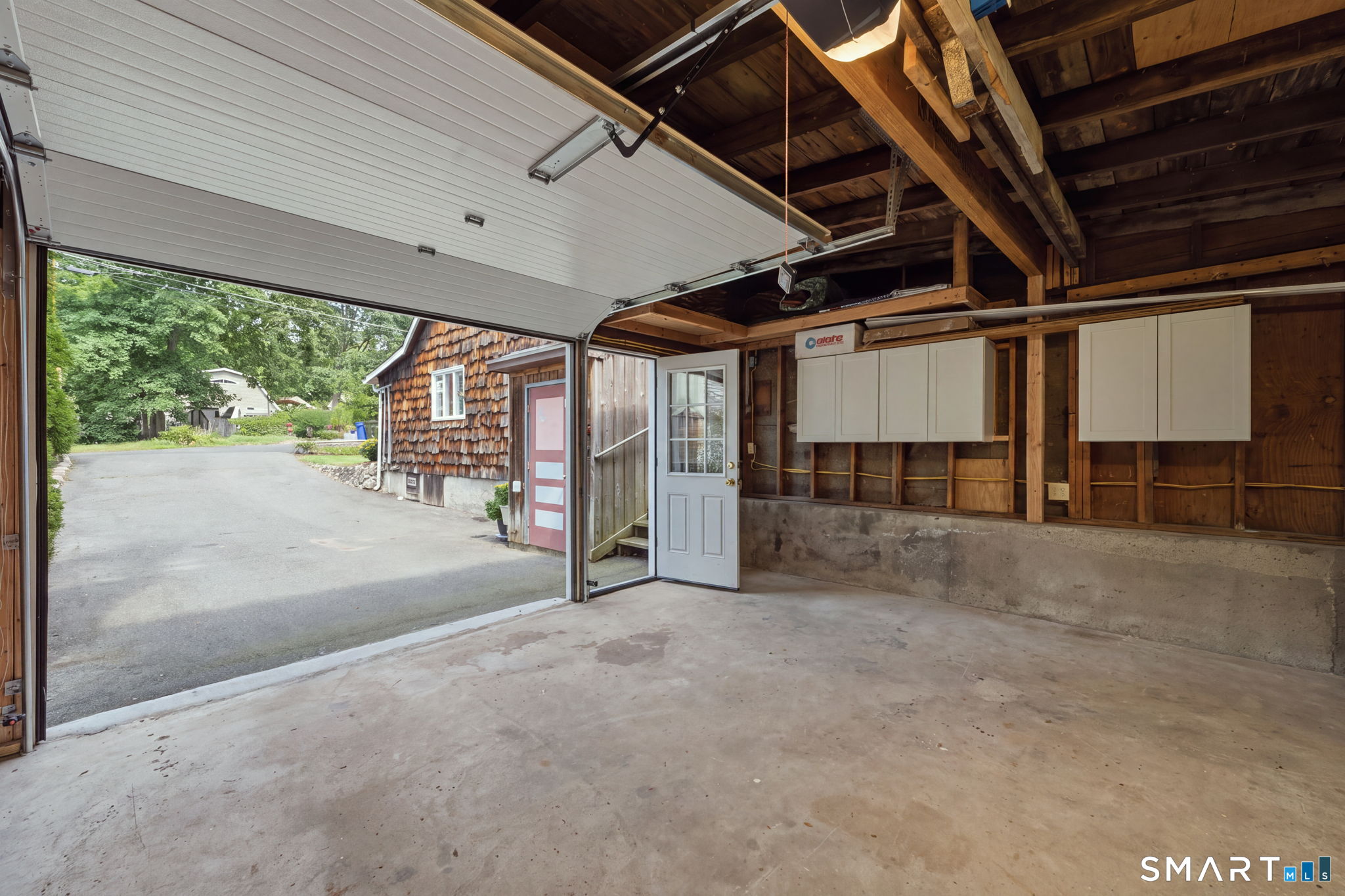 6 Birch Road Avon CT 06001