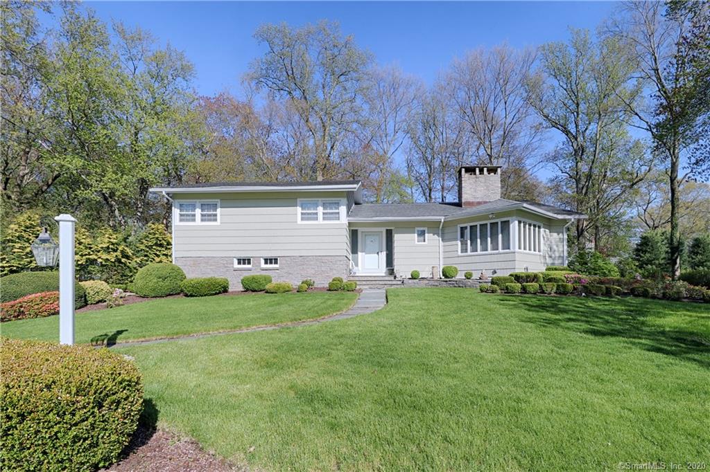 109 Meadowcrest Drive Fairfield CT 06825