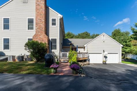 2 Riverdale Landing Old Lyme CT 06371