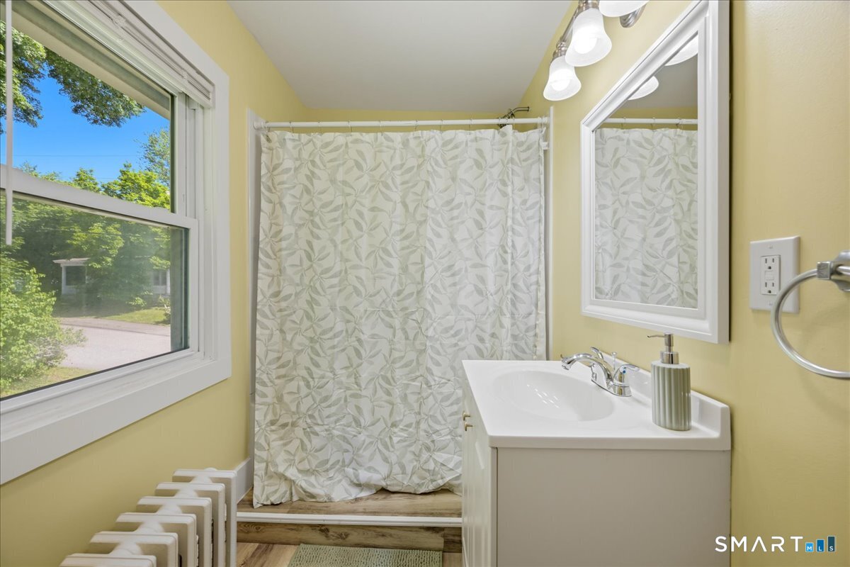 23 Sturtevant Avenue Norwich CT 06360