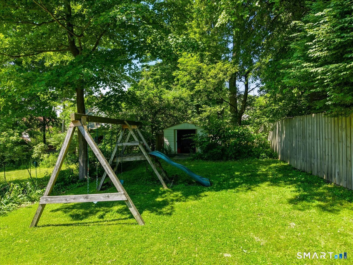 23 Sturtevant Avenue Norwich CT 06360