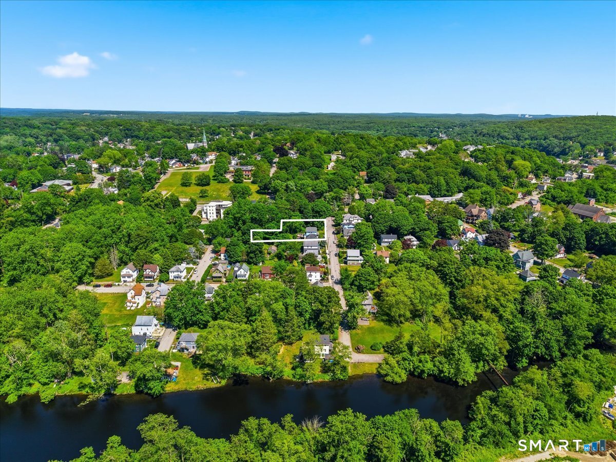 23 Sturtevant Avenue Norwich CT 06360
