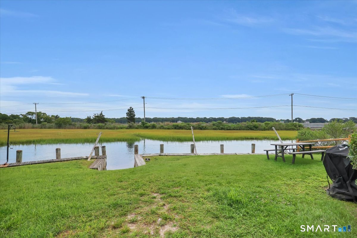 7 Toms Road Old Saybrook CT 06475