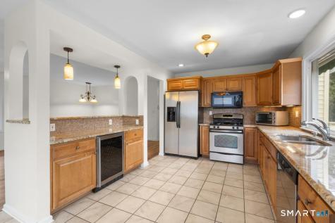 2007 Hartford Turnpike North Haven CT 06473