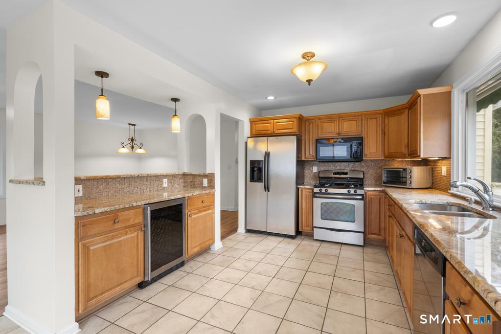 2007 Hartford Turnpike North Haven CT 06473