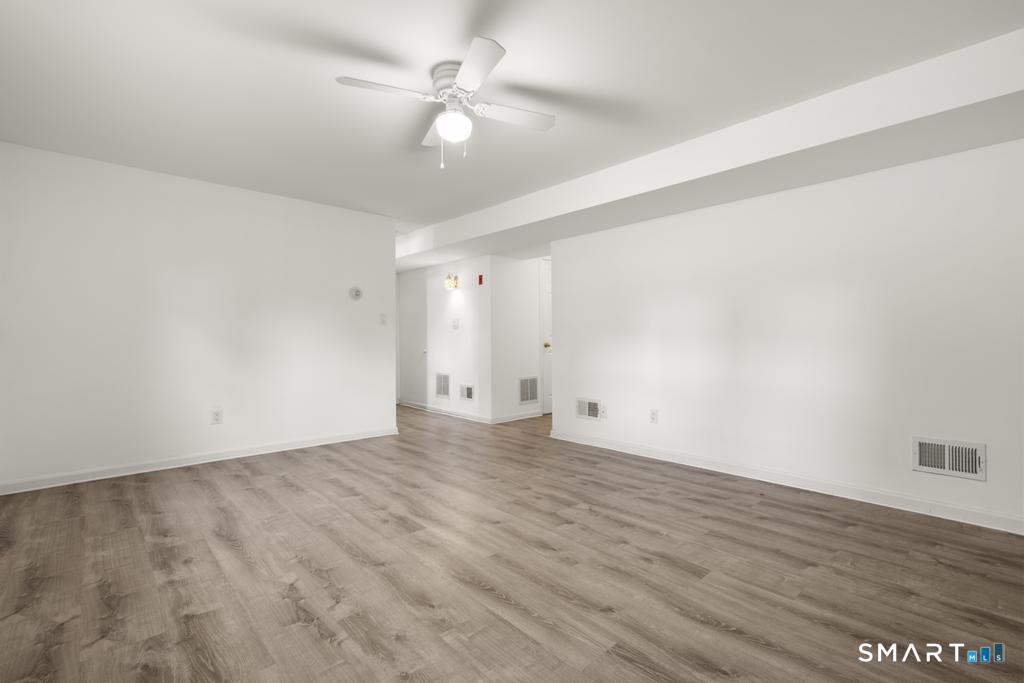2007 Hartford Turnpike North Haven CT 06473