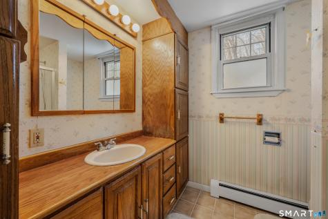 58 Sunnyside Avenue Norwich CT 06360