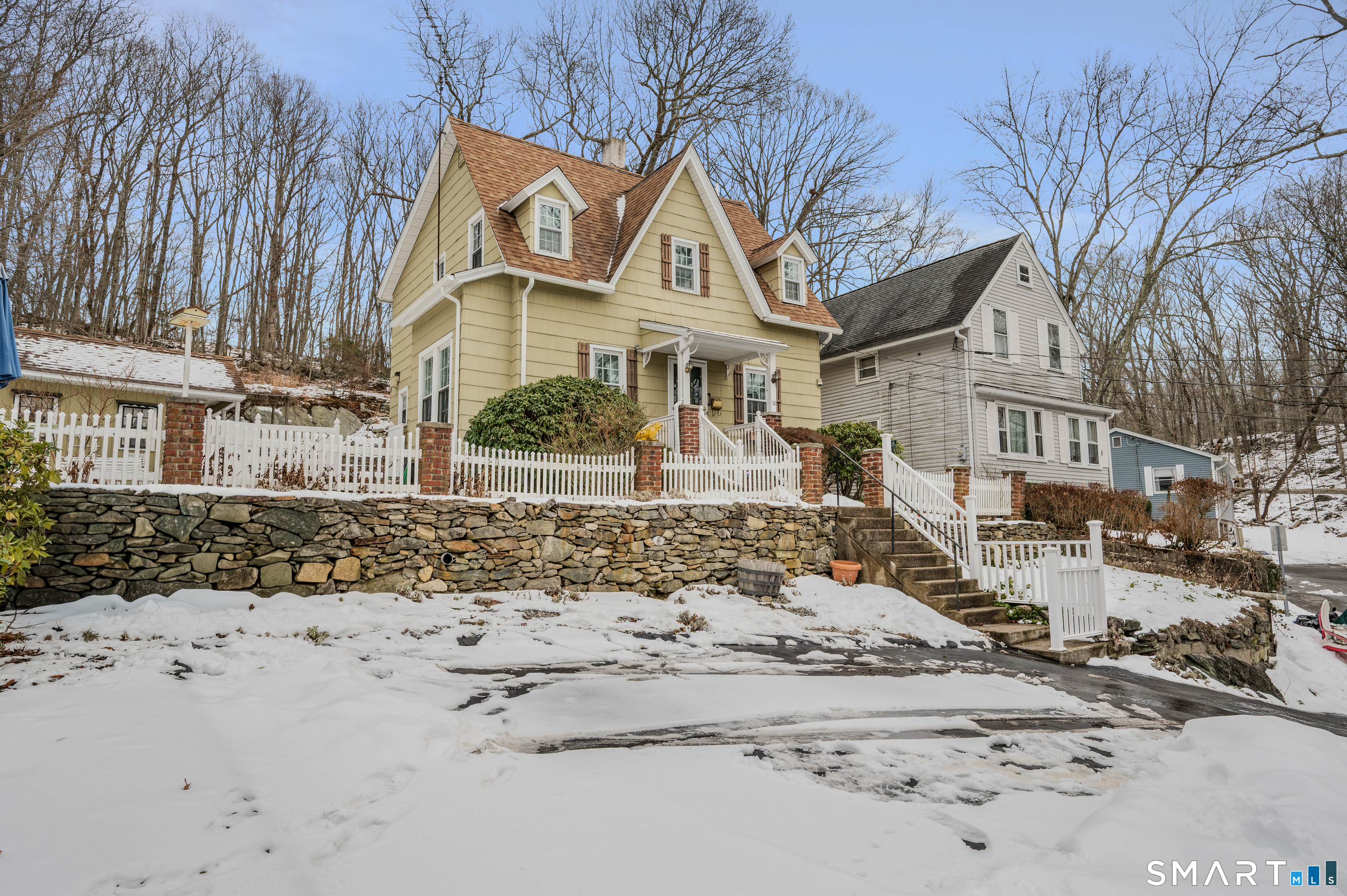 58 Sunnyside Avenue Norwich CT 06360