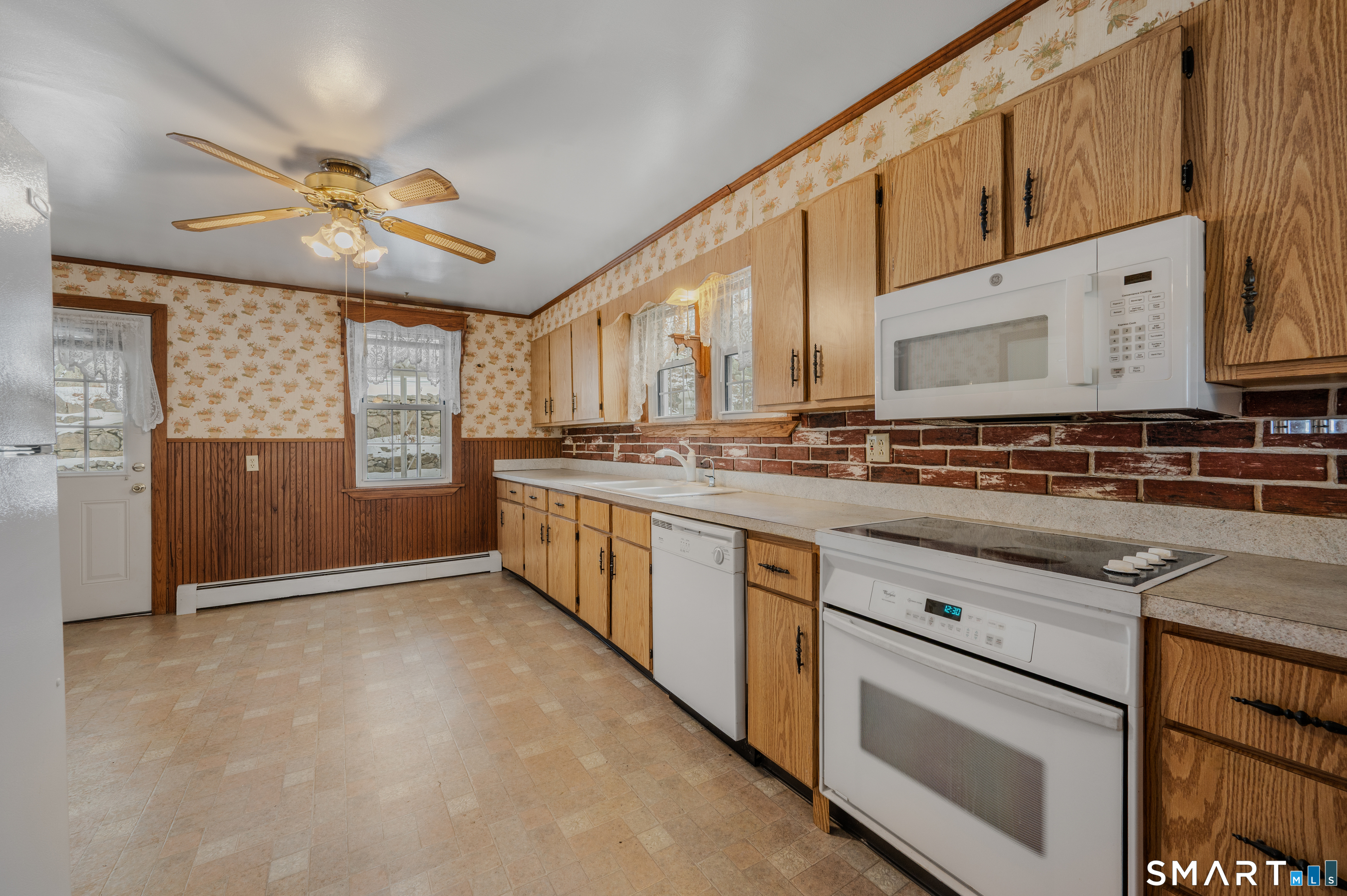 58 Sunnyside Avenue Norwich CT 06360