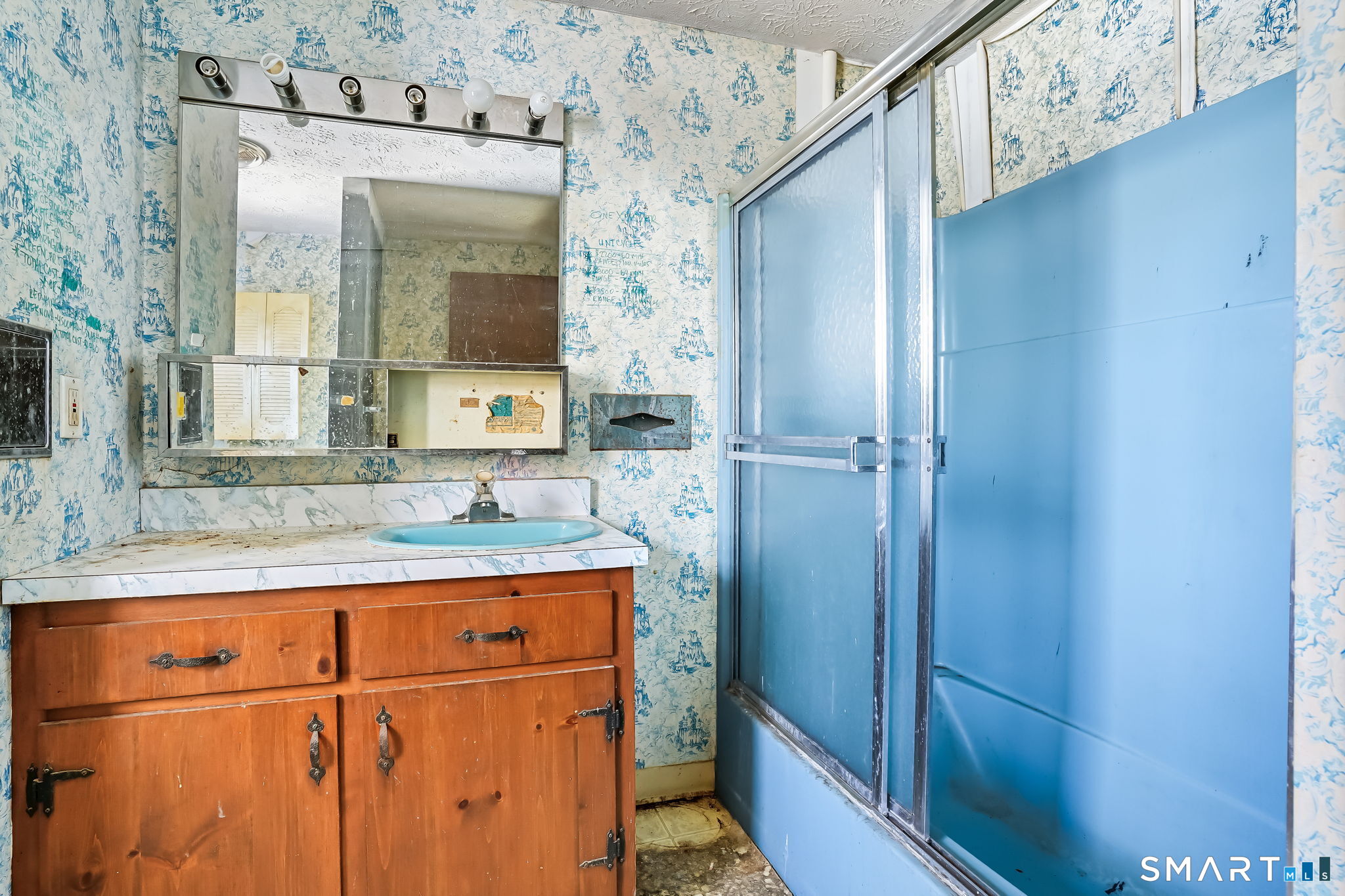 26 George Washington Turnpike Burlington CT 06013